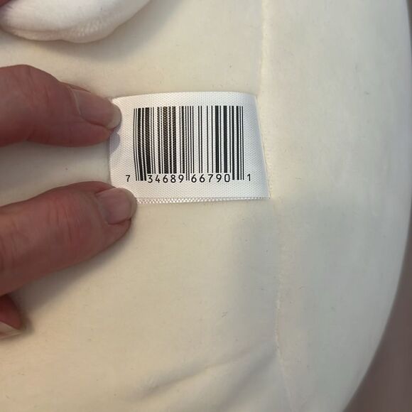 NWOT Squishmallow Sofie the lamb so soft snuggly and cute - Picture 5 of 9